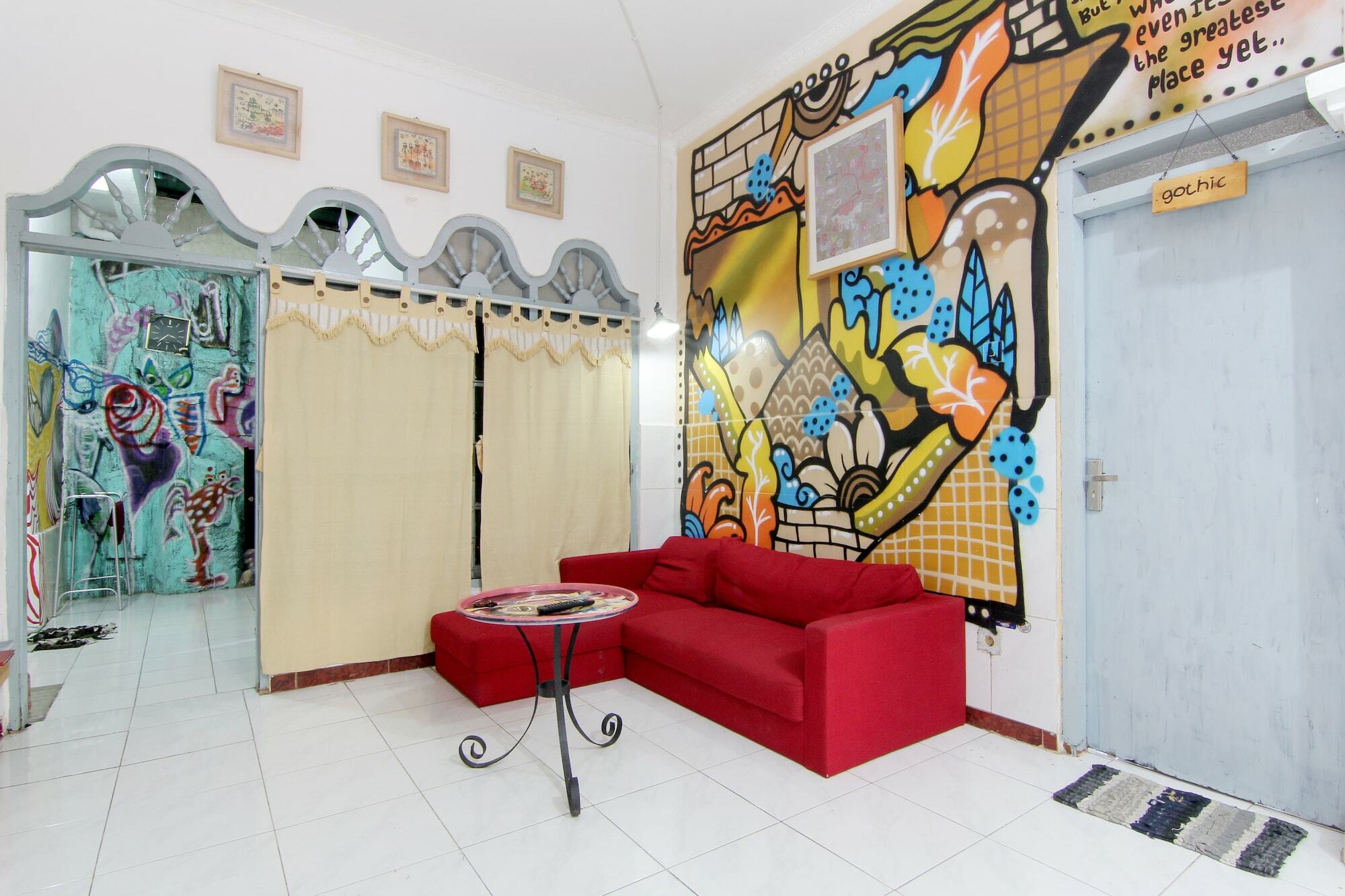 Deoplet Homestay & Gallery ジョグジャカルタ エクステリア 写真